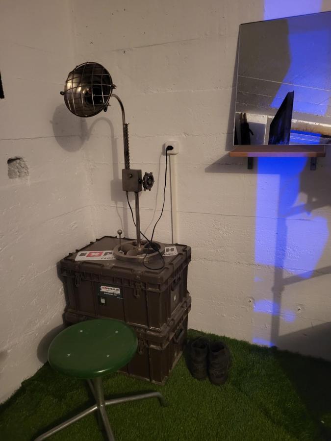 Swiss Army Camping Night / Militaerbunker St. Margrethen Exterior foto